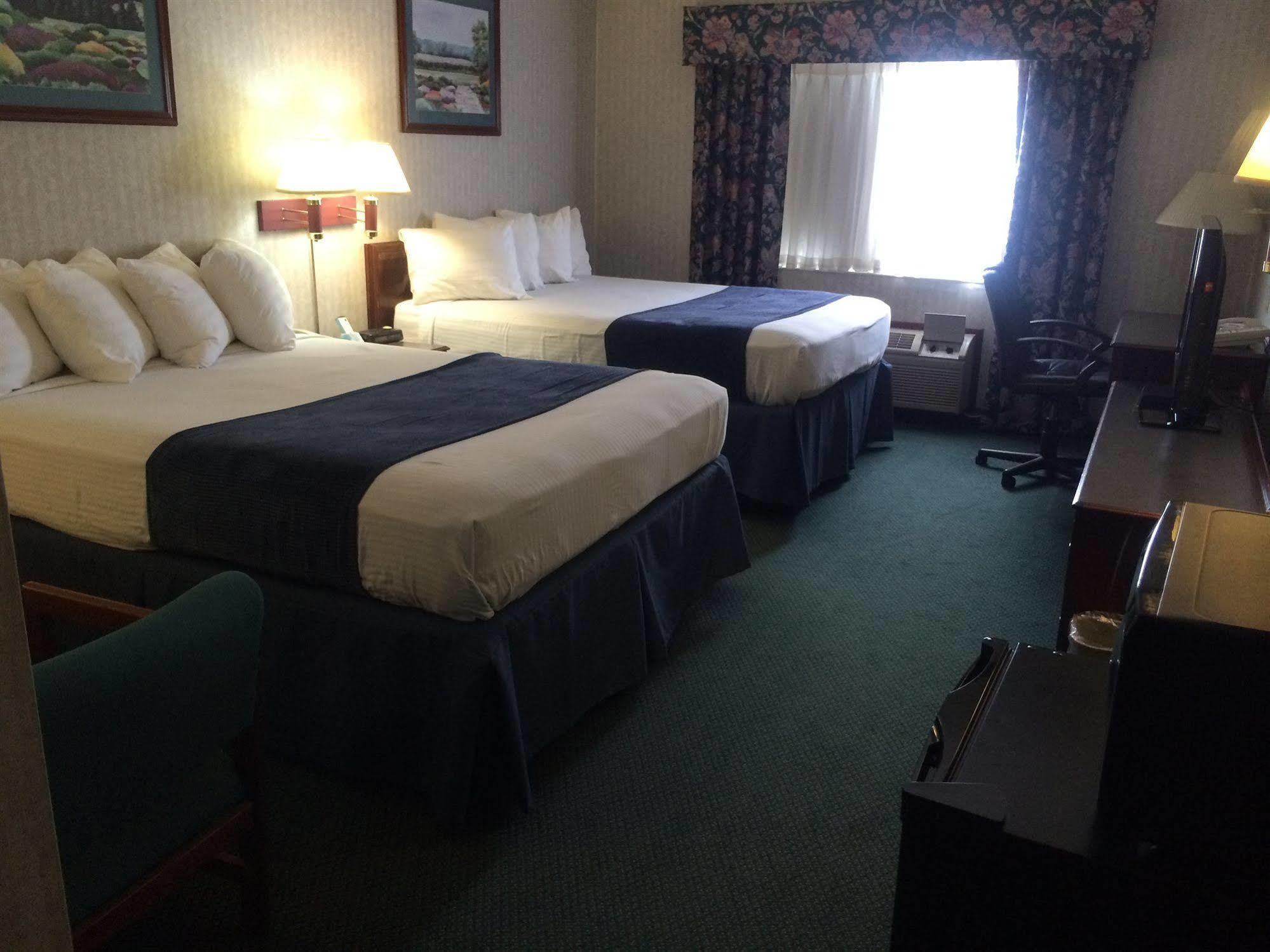 Western Inn&suites Motel