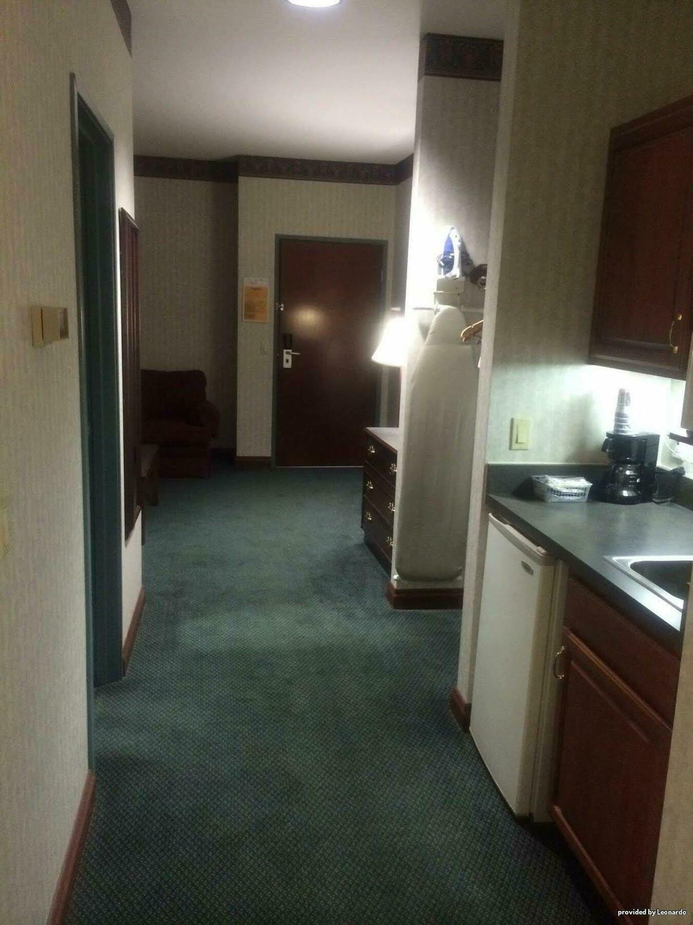 Western Inn&suites Elkhart
